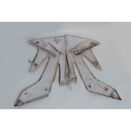 Używane osłony chłodnicy crf 250r/crf 250x 04-09