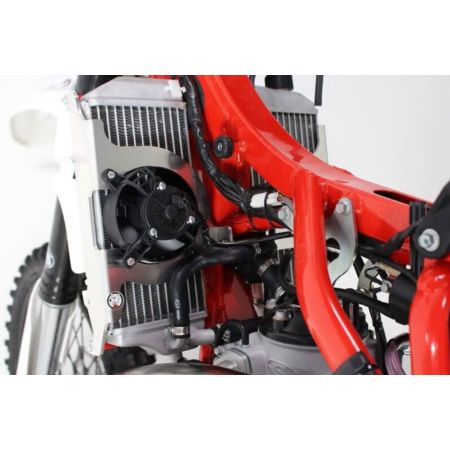 Osłona chłodnicy AXP aluminium BETA ax1552