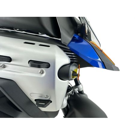 Osłony świateł przeciwmgielnych WRS BMW R1300GS A