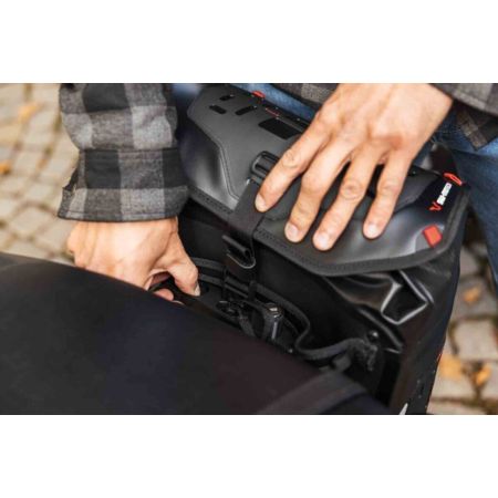 Torba boczna SW MOTECH WP SIDE BAG BK 11L BMW R 12