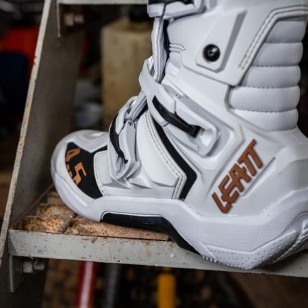 LEATT Stiefel Moto 4.5