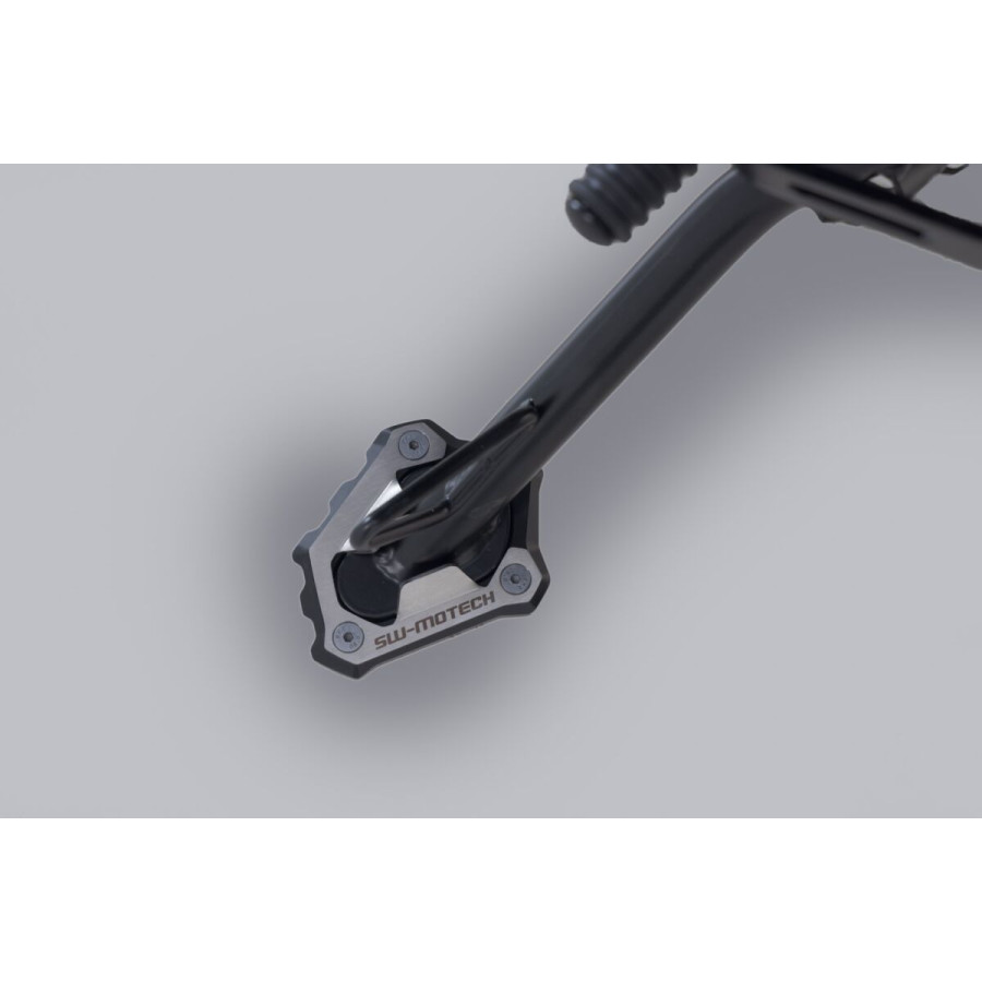 Poszerzenie stopki bocznej SW MOTECH TRIUMPH